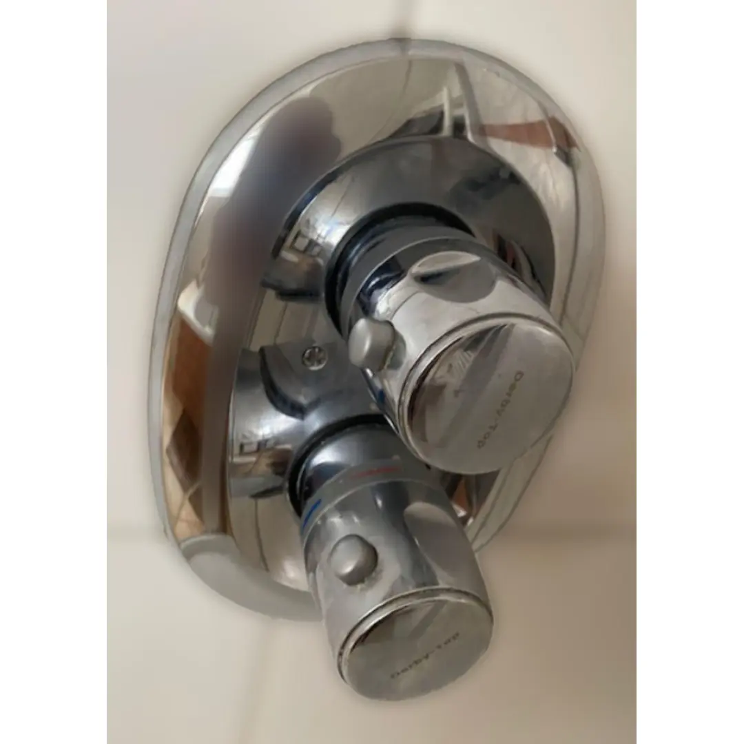 Derby Top UP-Thermostat mit Absperrung