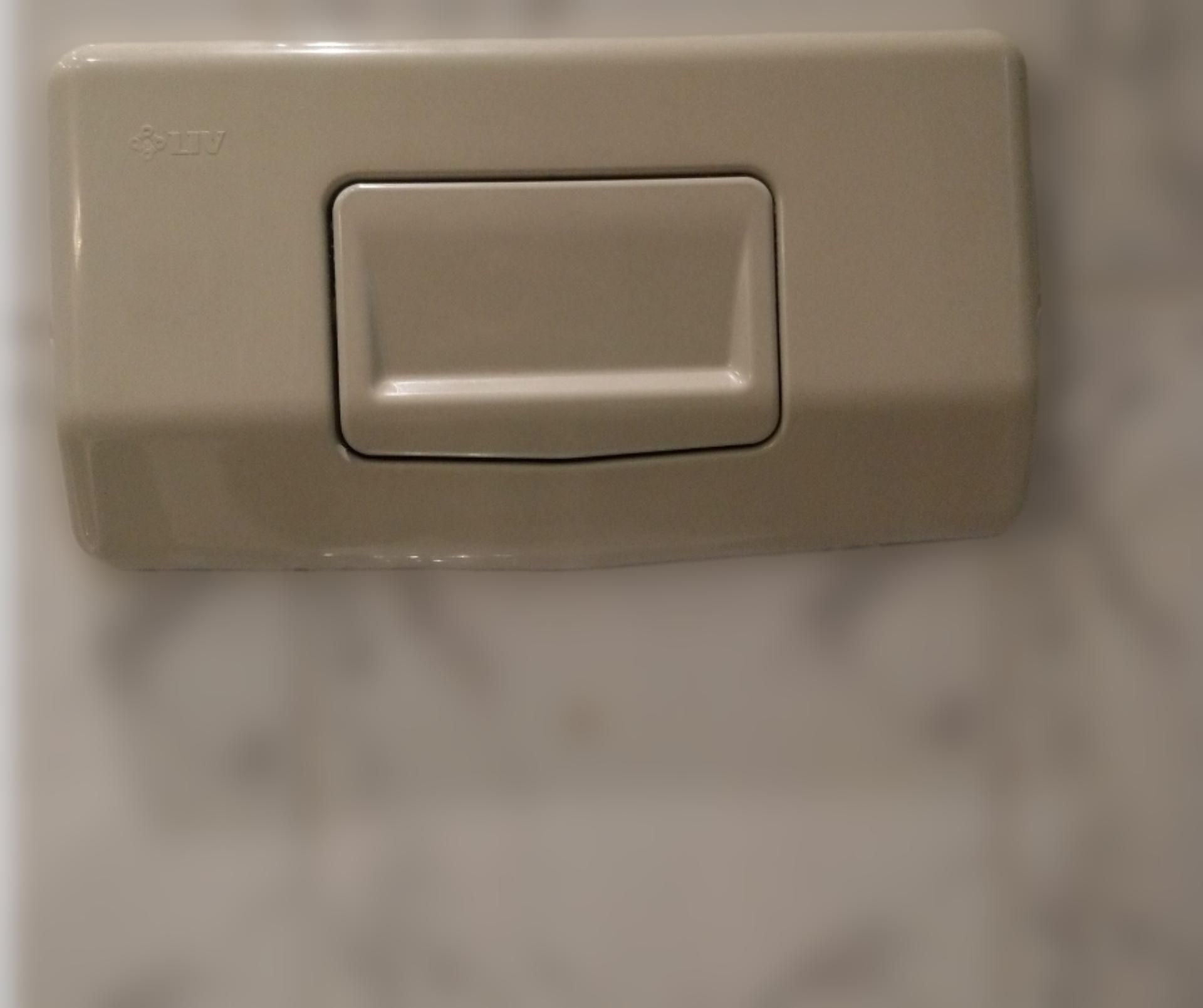 LIV TORNADO SOLO 1-Mengen Betätigungsplatte, weiß