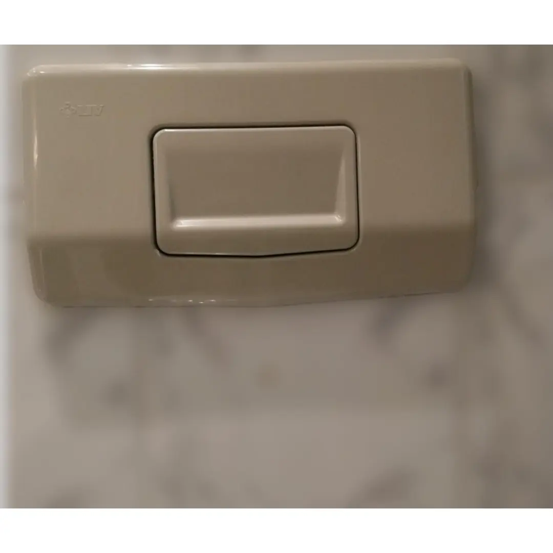 LIV TORNADO SOLO 1-Mengen Betätigungsplatte, weiß