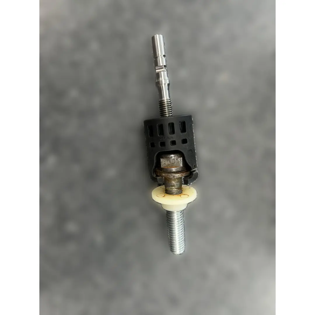 Villeroy & Boch Ersatz Bolzen inklusive Vario Muttern für SupraFix 3.0 WC