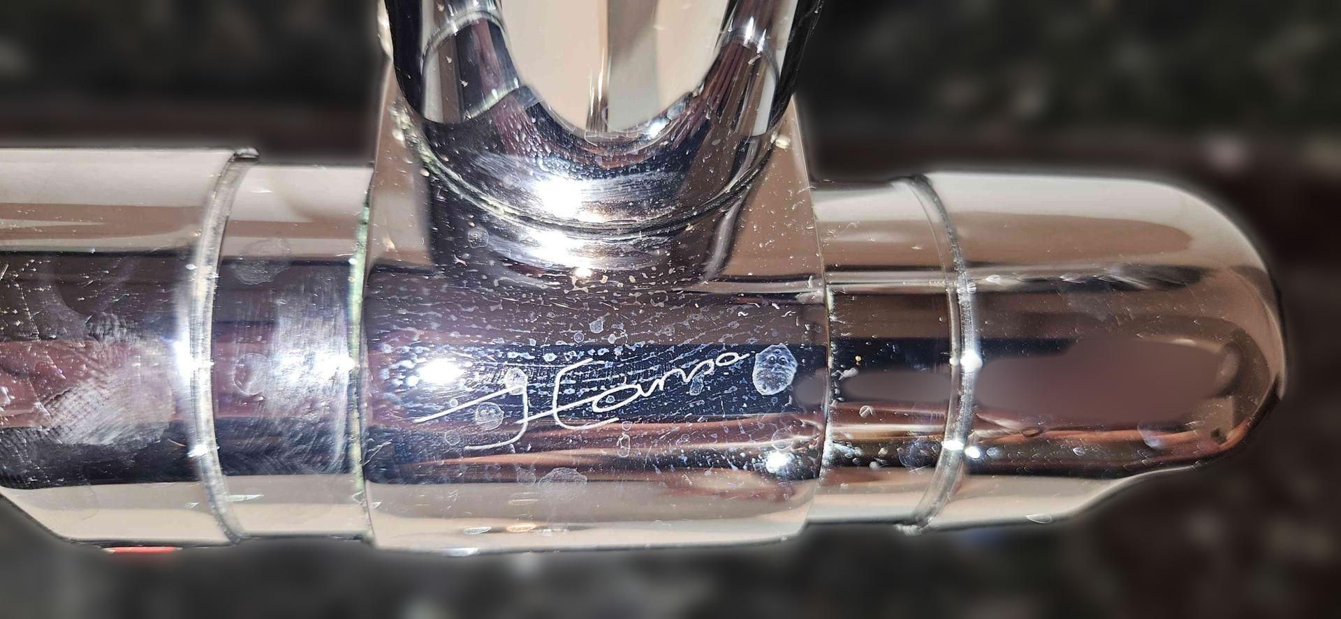 carousel image