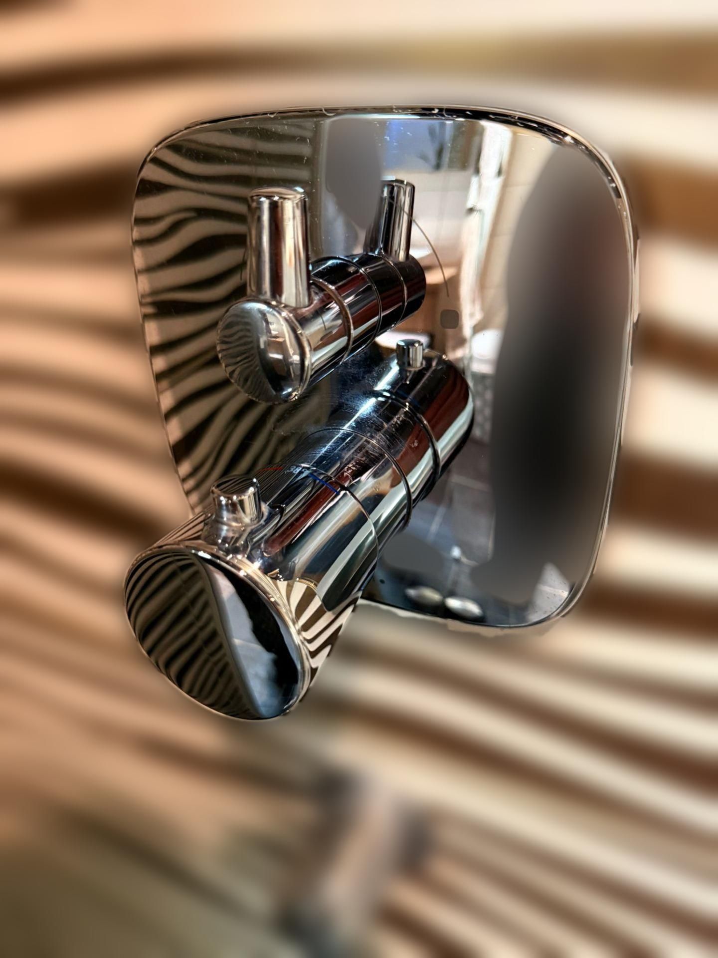 carousel image
