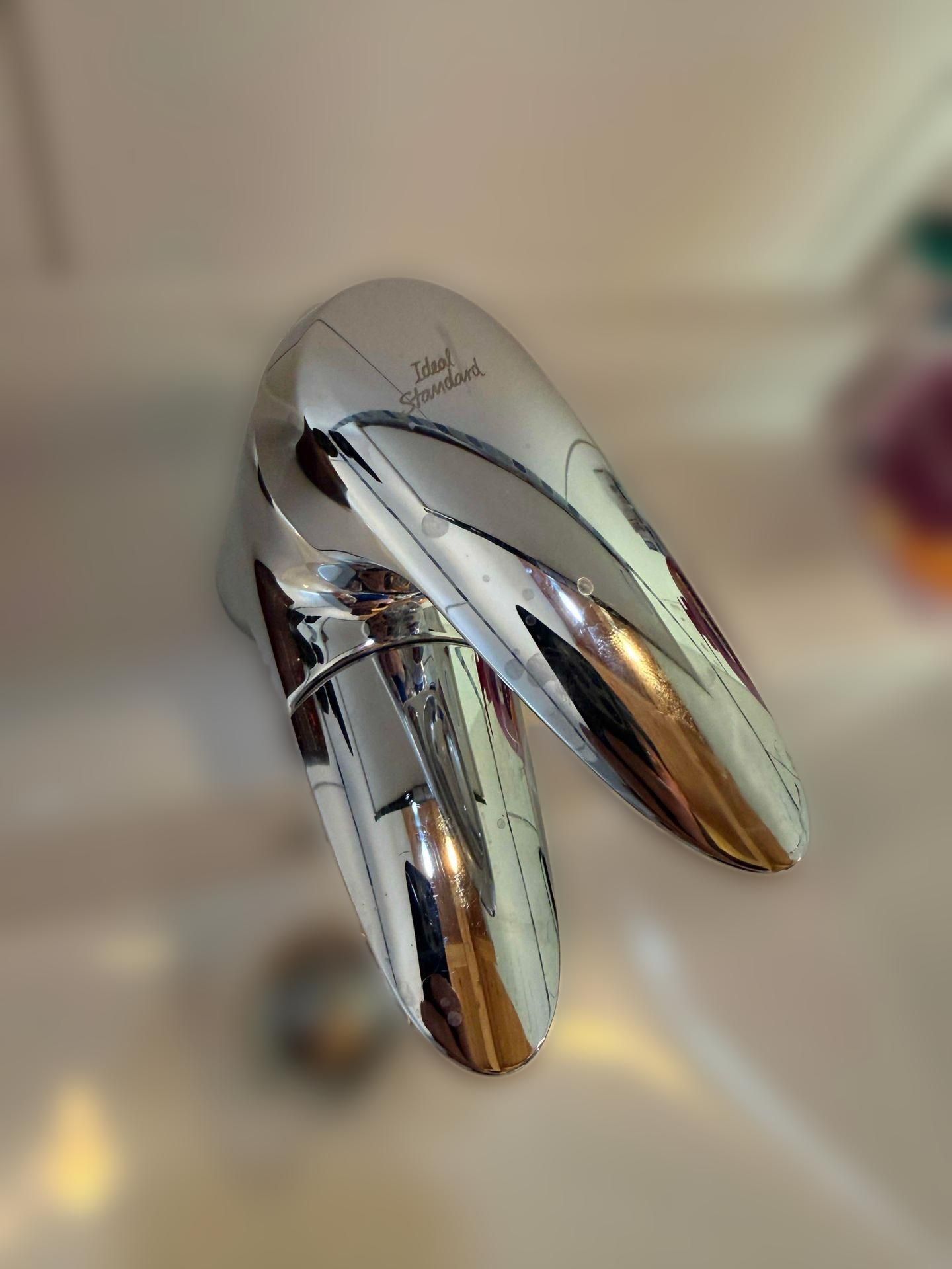 carousel image