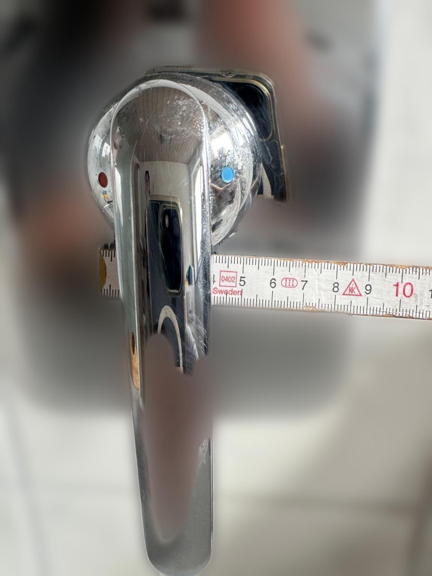 carousel image