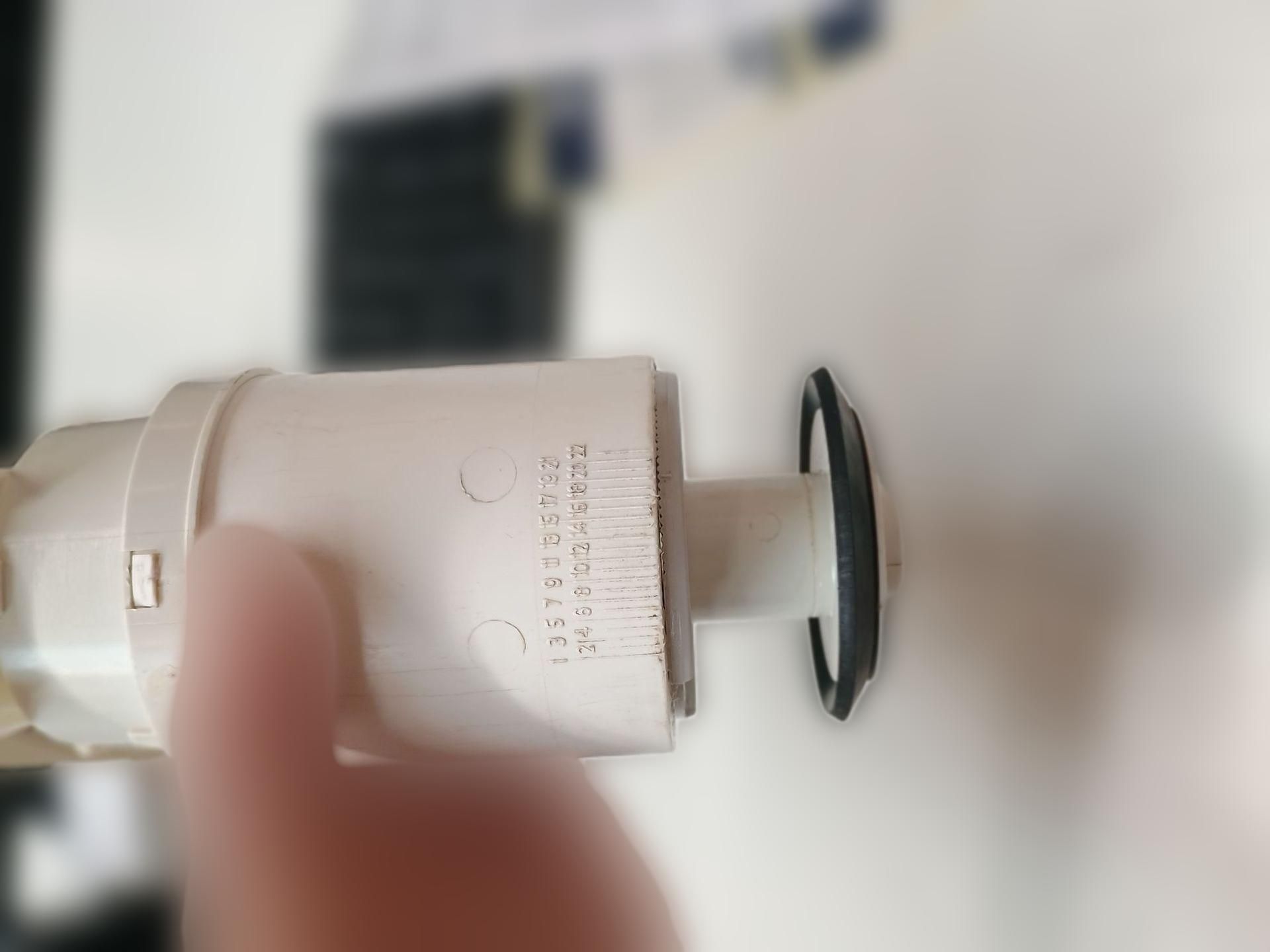 Auslaufventil komplett zu TRINNITY WC- Element