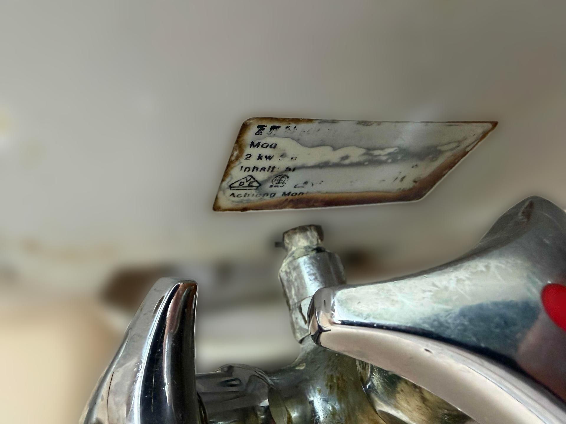 carousel image