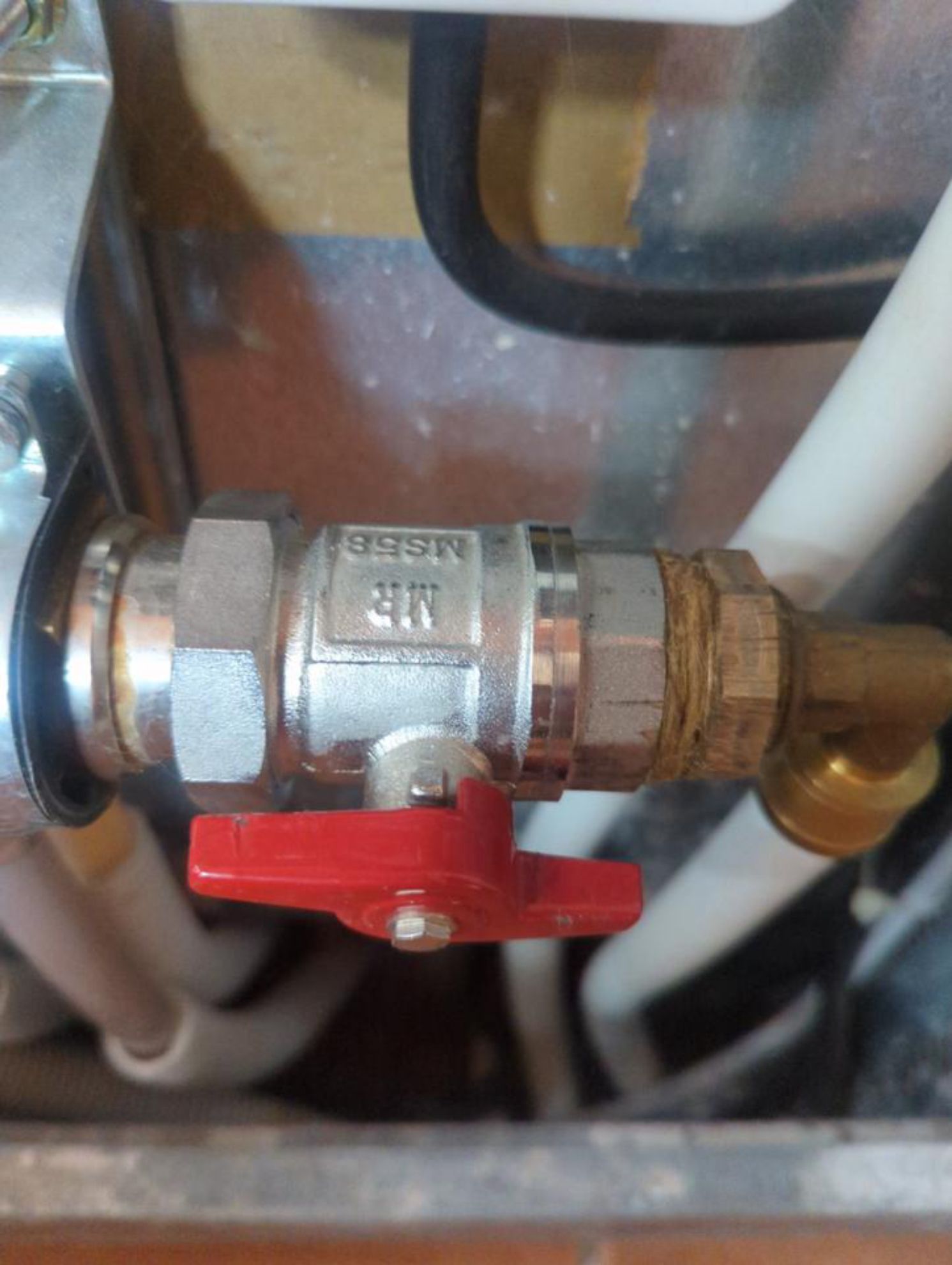 COSMO Kugelhahn NI 3/4" IG 1"AG für Edelstahlverteiler