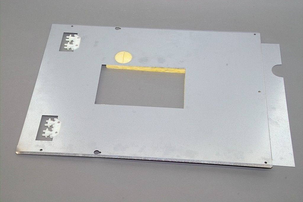 BRÖTJE Verkl.-Deckel, mitte SGB 125/ 170 Eckige Kanten