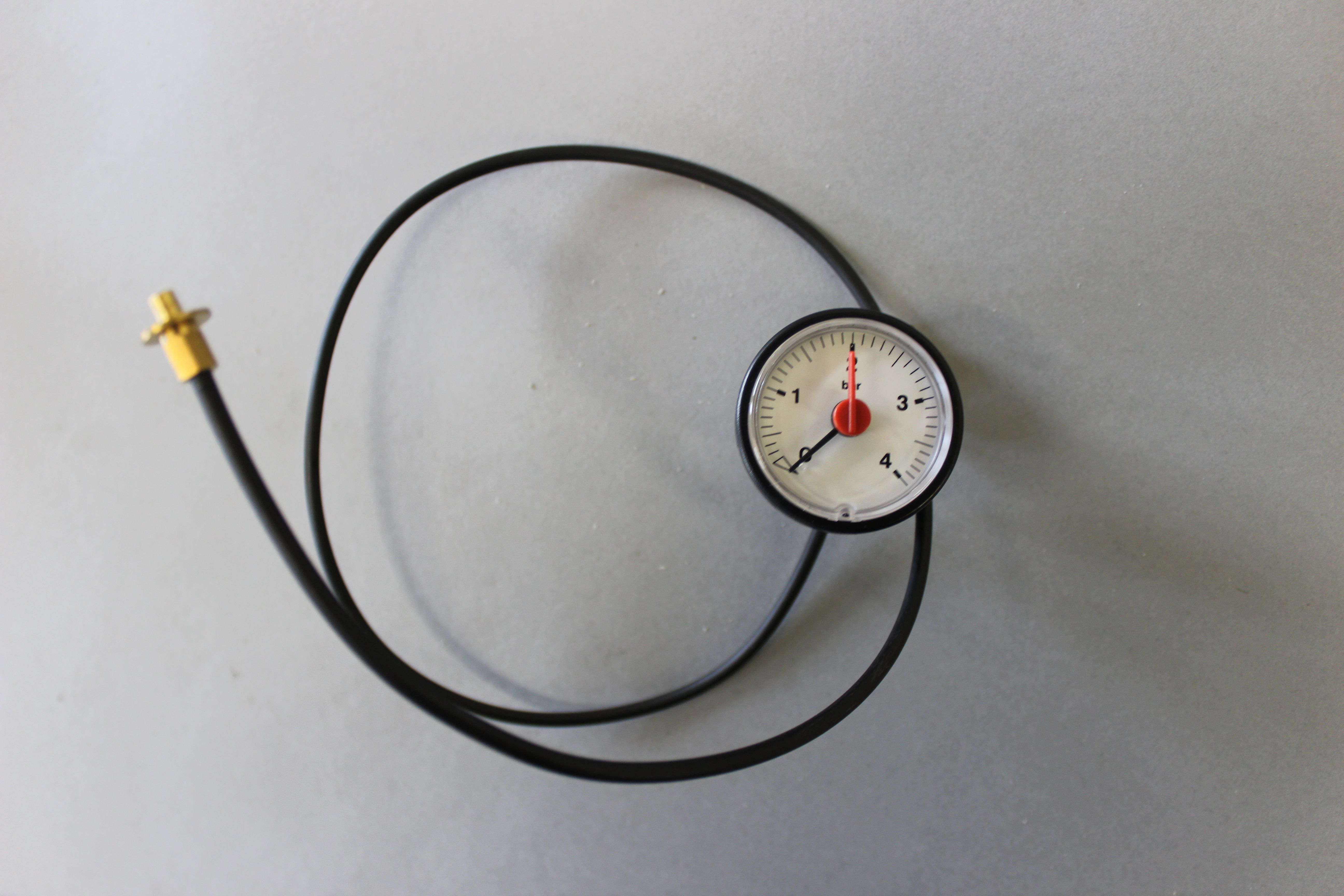 Brötje Manometer G40-4 bar