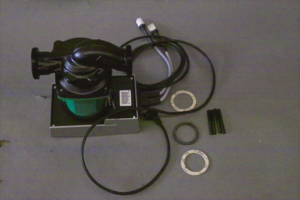 Brötje Solepumpe WILO STRATOS BSW 15 DN 30/1-12 G 2" Hocheffizienzpumpe