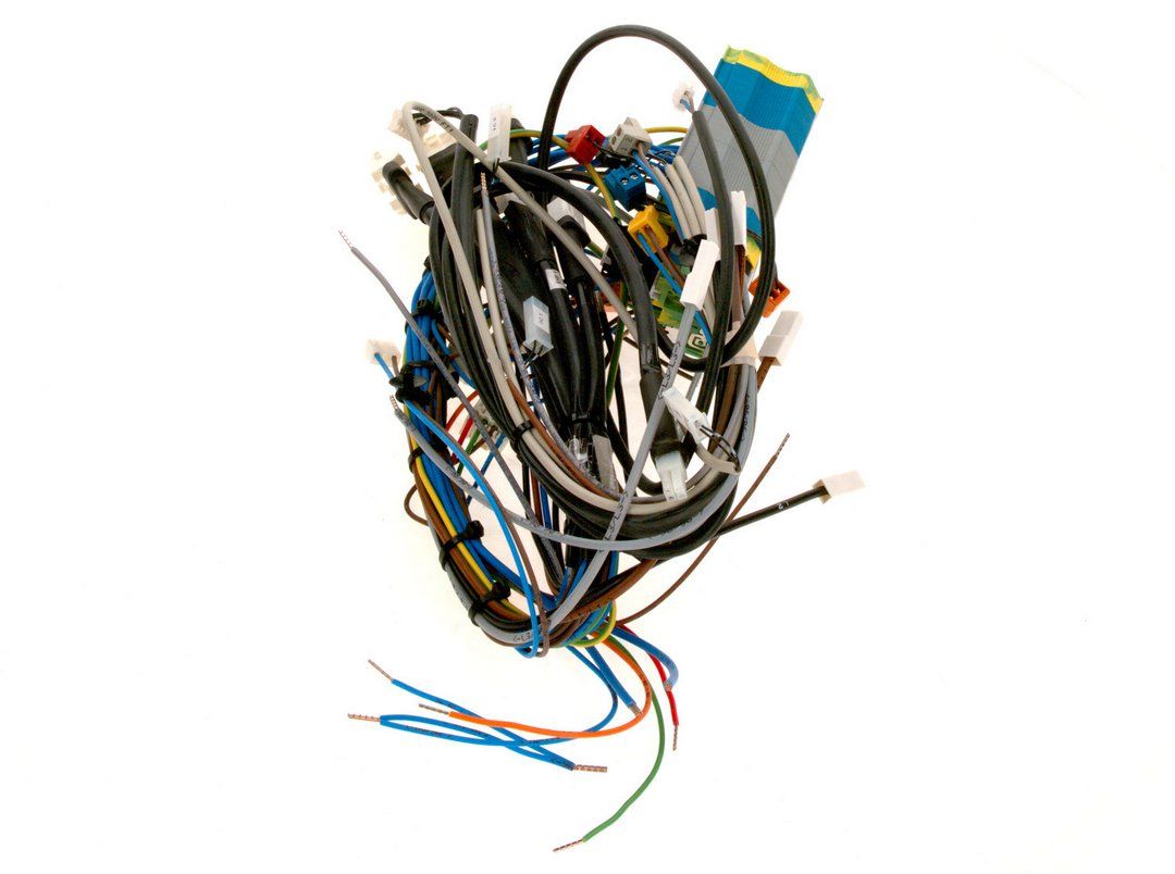 BOSCH Ersatzteil TTNR: 8733703252 Kabelbaum IDU 9kW