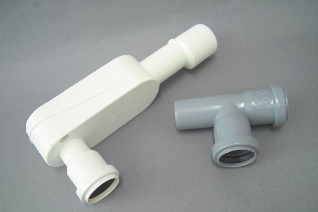 BRÖTJE Unterputz-Syphon mit T-Stück