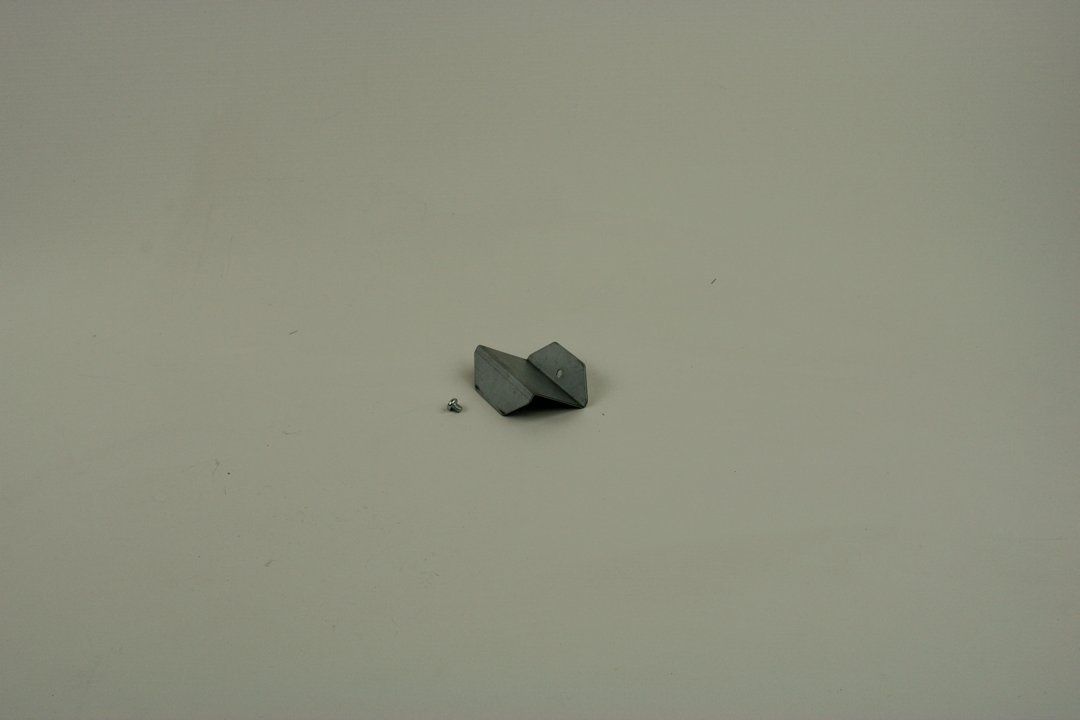 BOSCH Ersatzteil TTNR: 8738901765 Haltewinkel