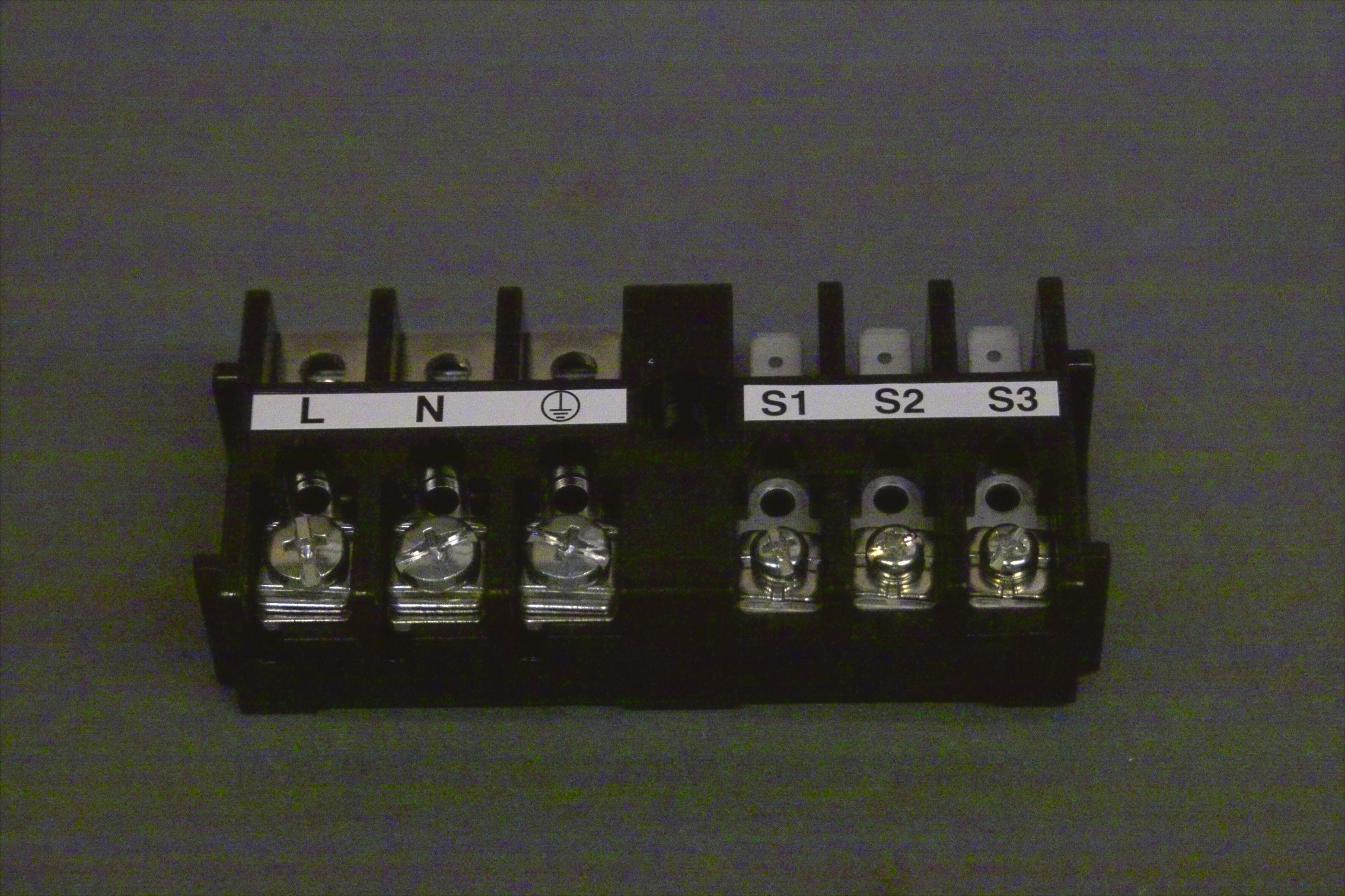 Brötje Anschlussklemmenleiste