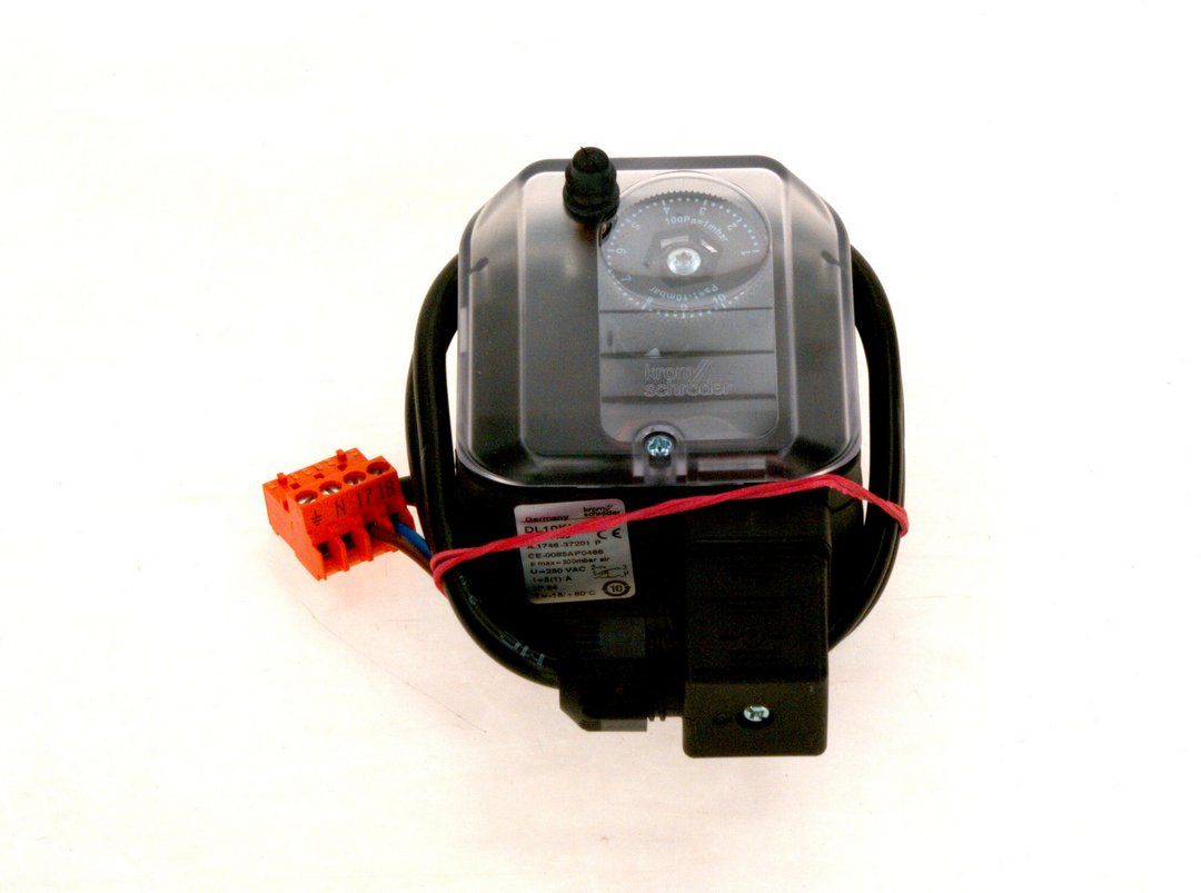 BOSCH Ersatzteil TTNR: 8738804063 Gas Druckschalter DL10KH-6WZ everp