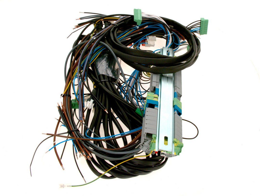 BOSCH Ersatzteil TTNR: 8738208452 Kabelbaum 22-28kW