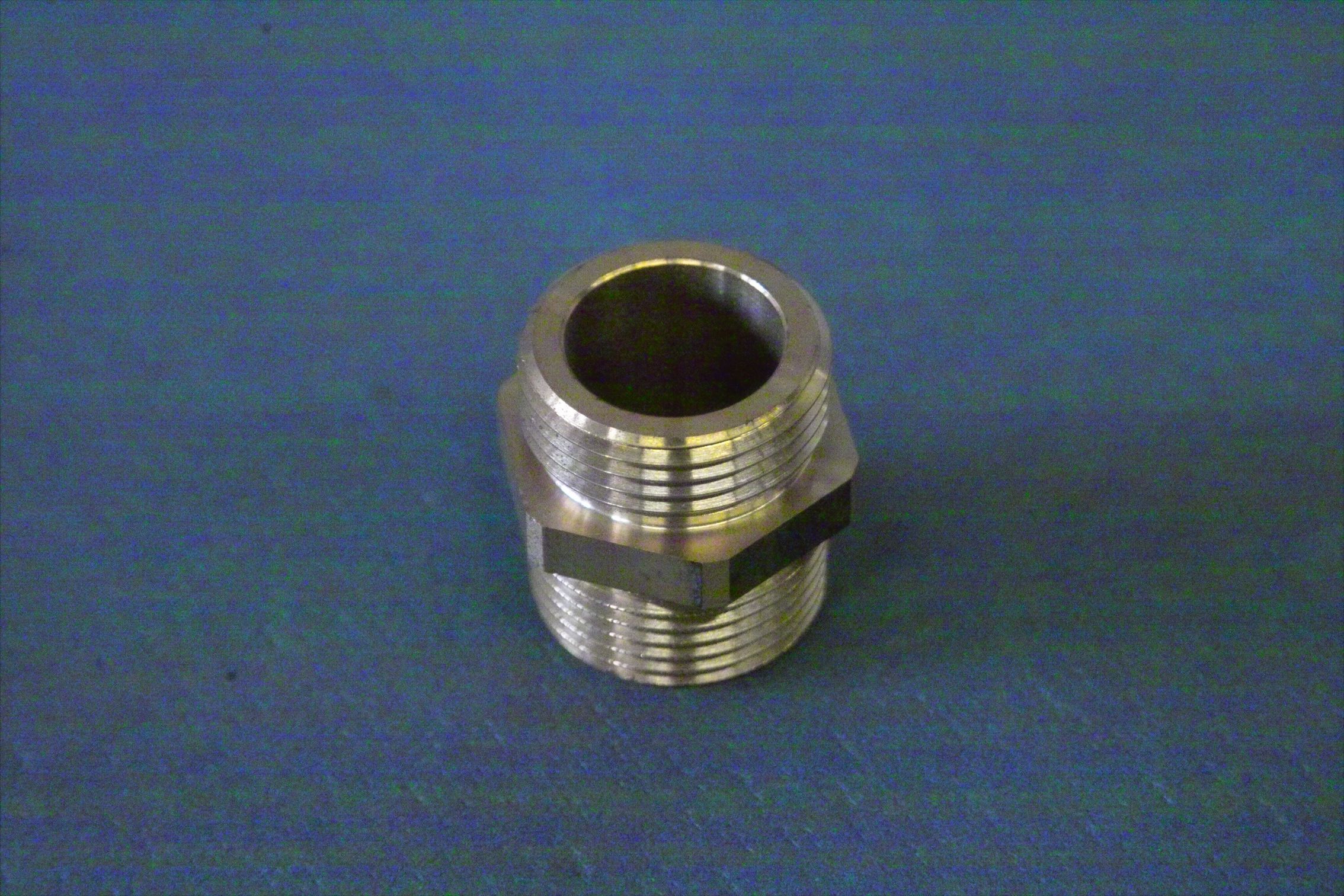 Brötje Doppelnippel G 1" auf R 1"